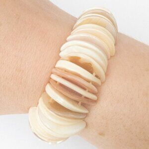 Shell Elastic Bracelet Summer Beach Vibes Vacation Resort Cream White Pink Boho